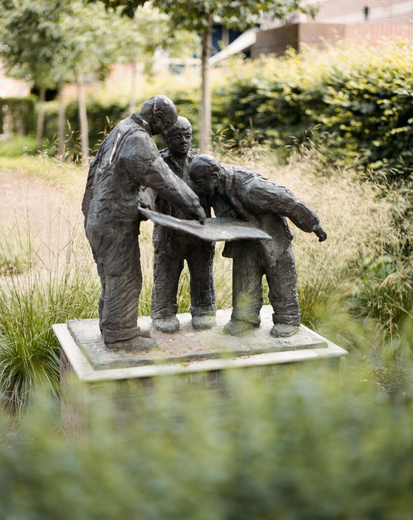 B5b033718742515eeadf580904c9528ed2153a68